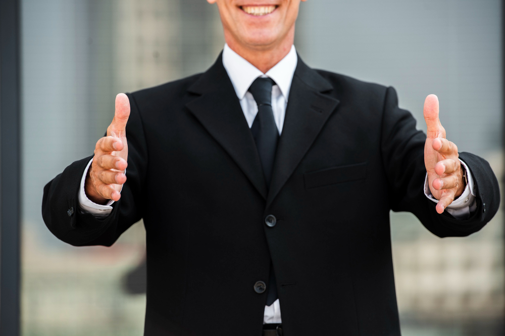 Best Lawyer in Noida | Best Law Firm in Greater Noida for Reliable Legal Solutions